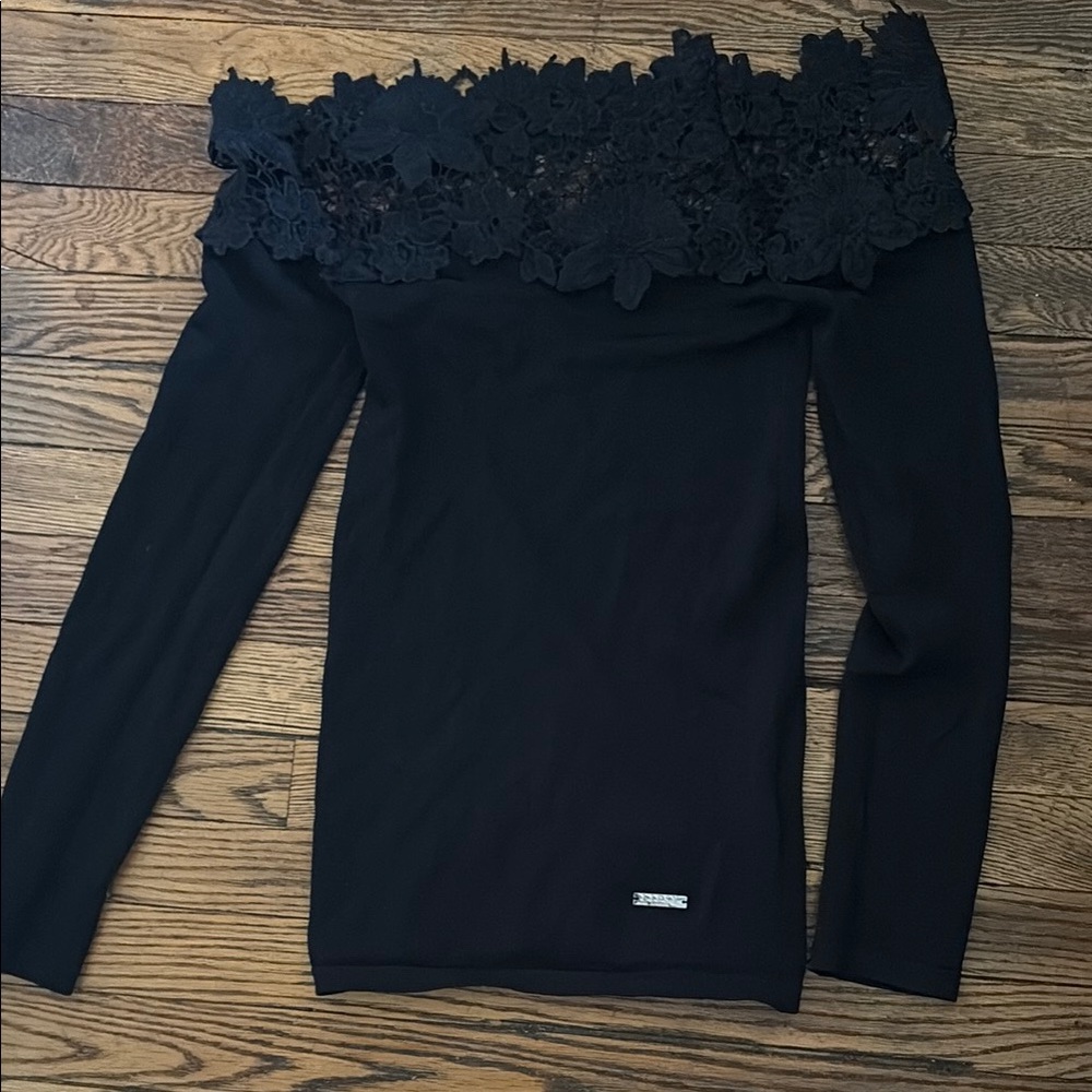 Lispy London Black Off-Shoulder Lace Top size 0